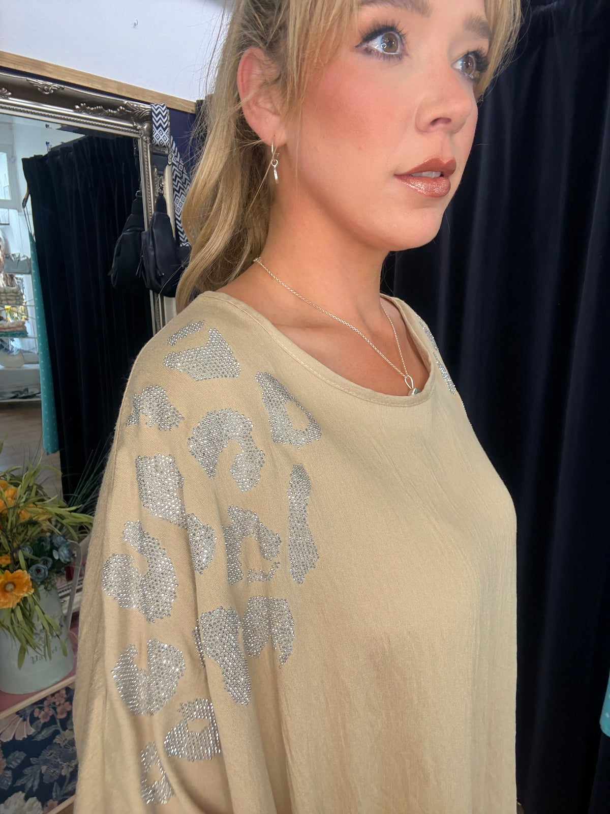 Bling shoulder
