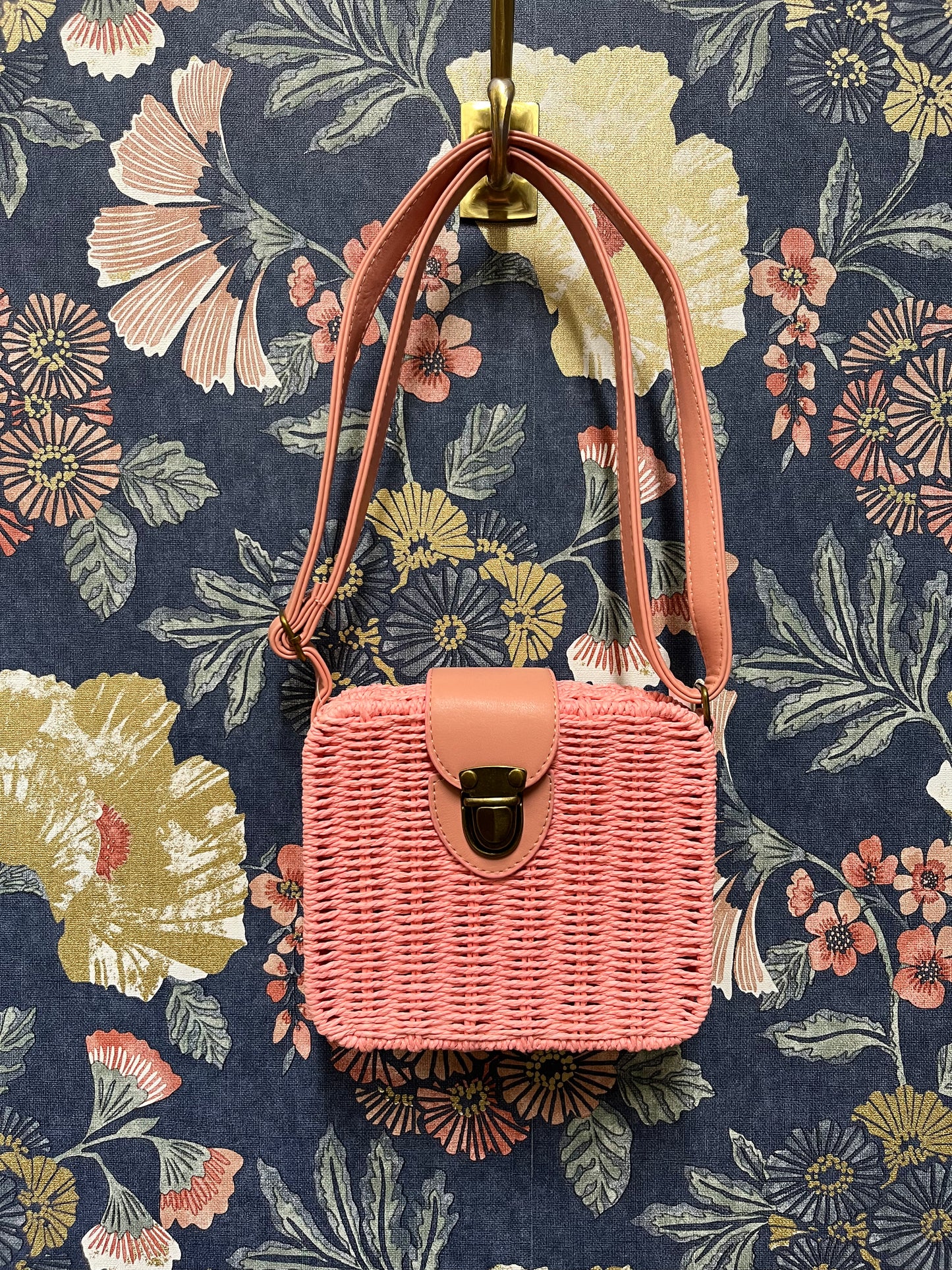 Cara Basket Bag