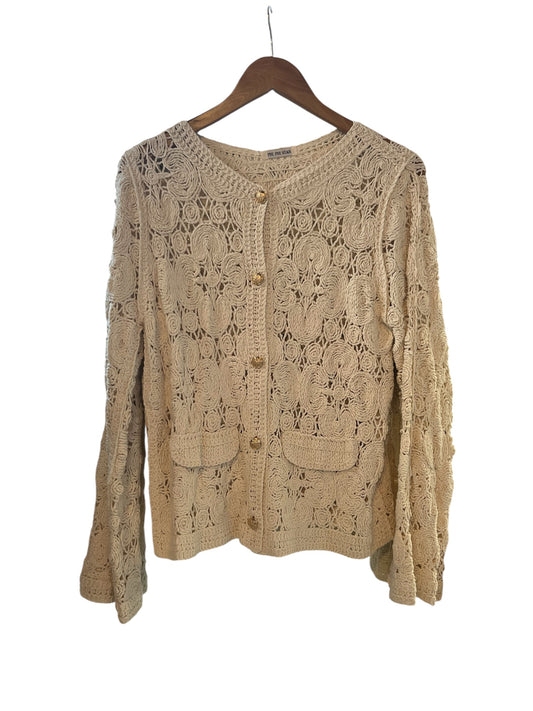 Gold Button Crochet