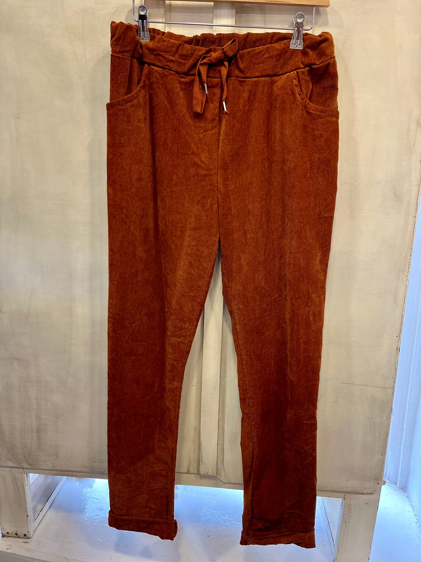 Cord Stretch Trousers