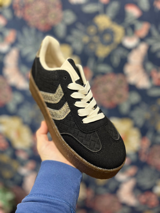 Kim Trainer Black