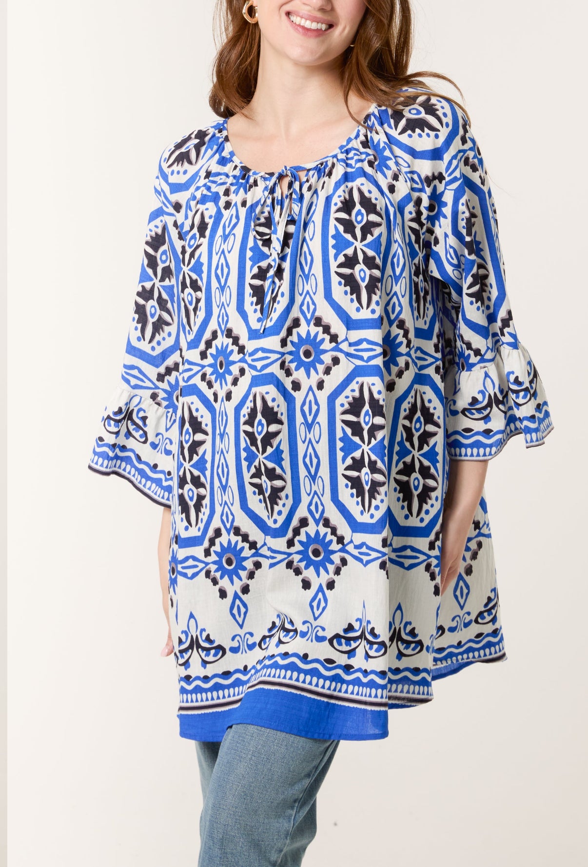 Bell Sleeve Print