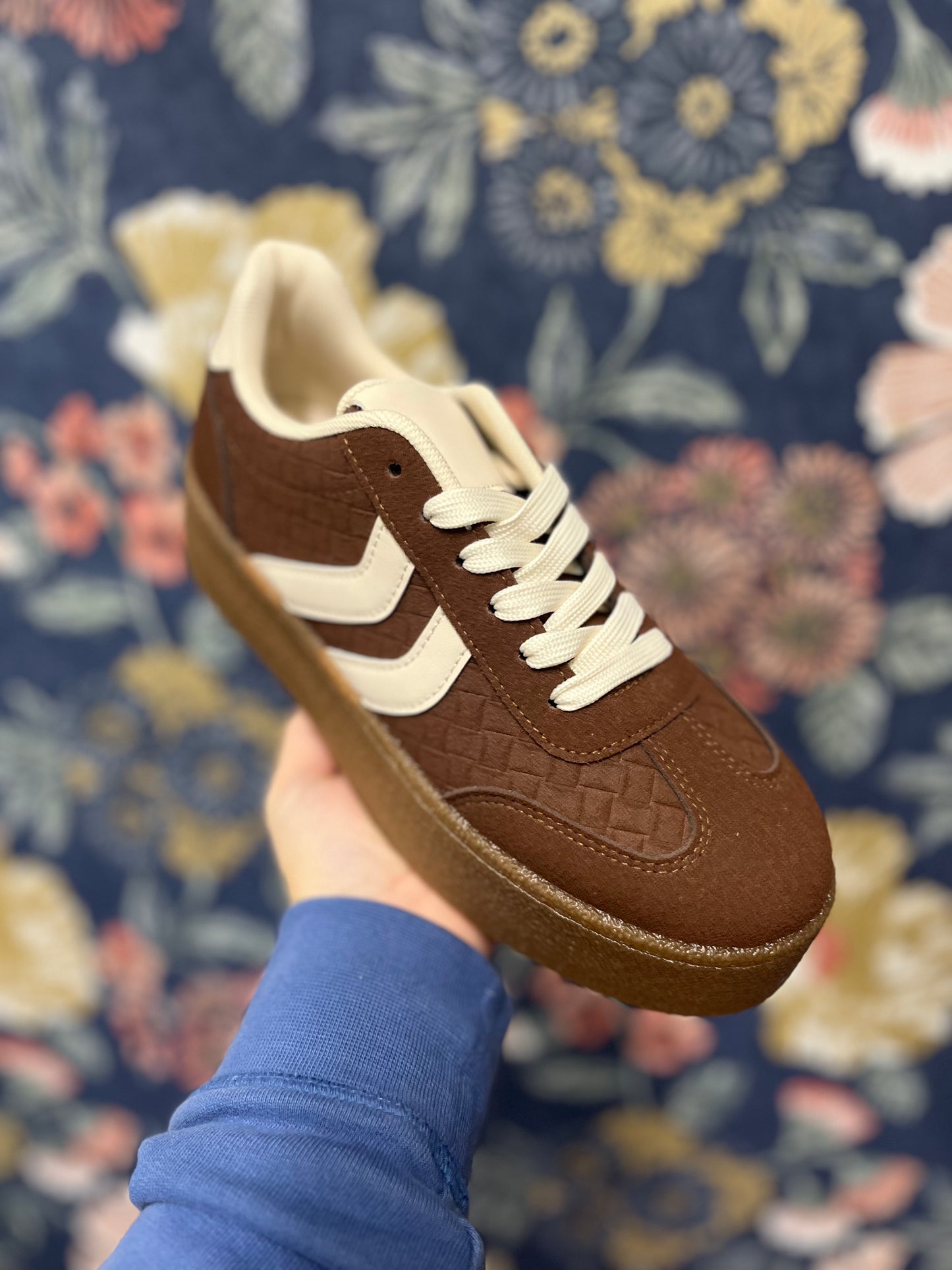 Kim Trainer Chocolate