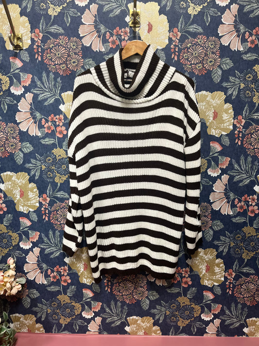 Stripe Knit Roll Neck Brown
