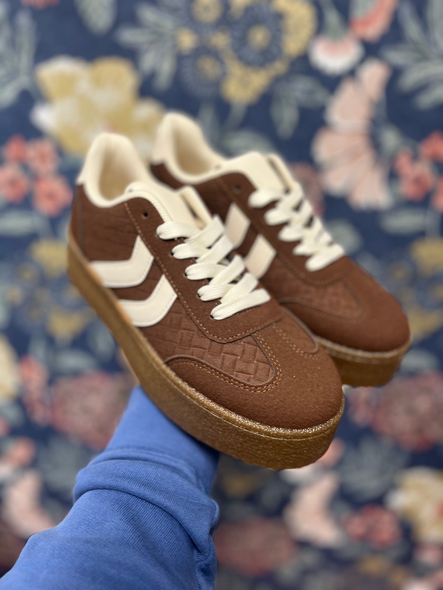 Kim Trainer Chocolate