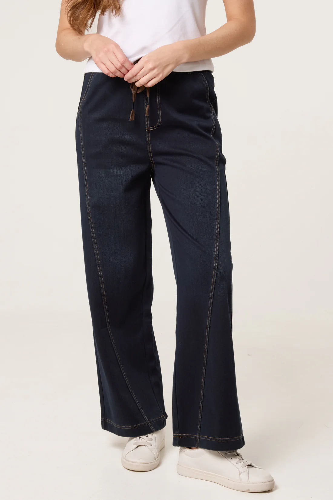 Seam Detail Jean Dark